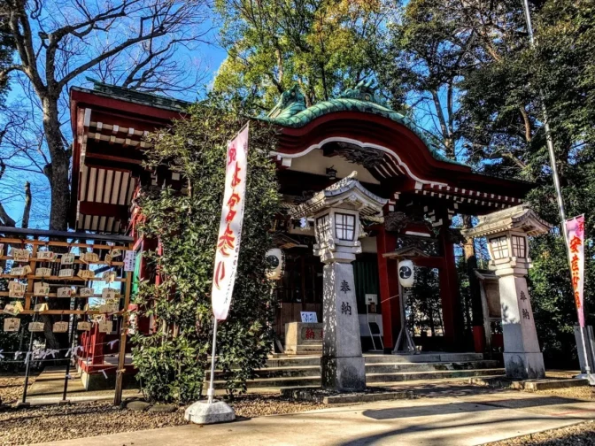【2026年午年】東京都内の“馬にまつわる神社”おすすめ5選「駒繫神社」